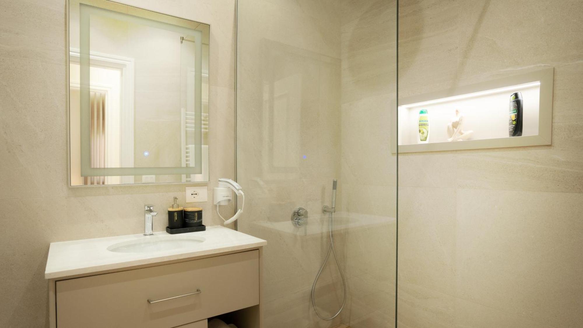 Apartament Cosmo Deluxe Durrës